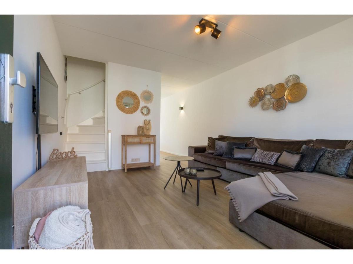 Quietly Located House Within Walking Distance Of The Beach دومبورغ المظهر الخارجي الصورة